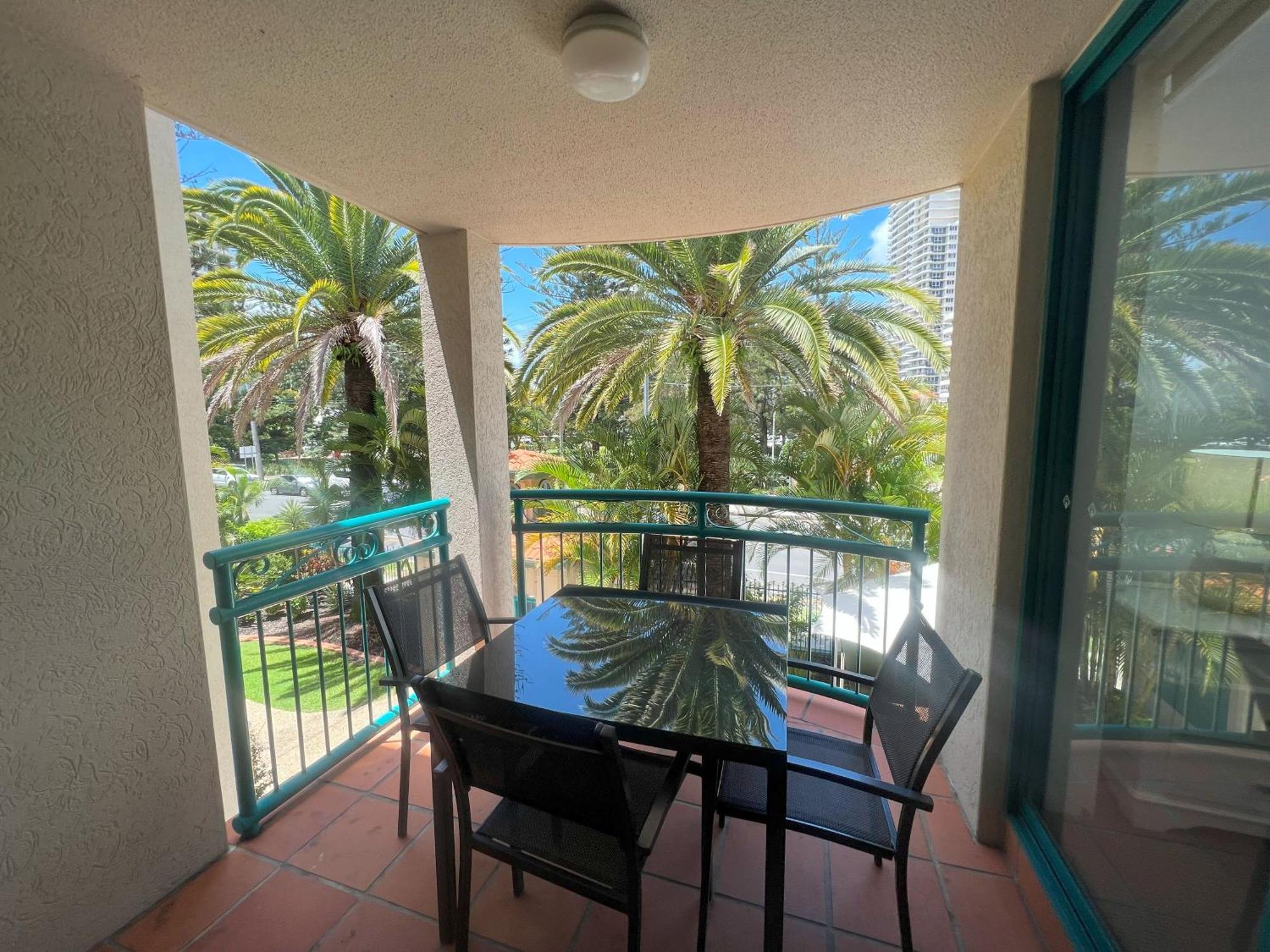 Cha Private Apts Aruba Beach Gold Coast Exterior foto